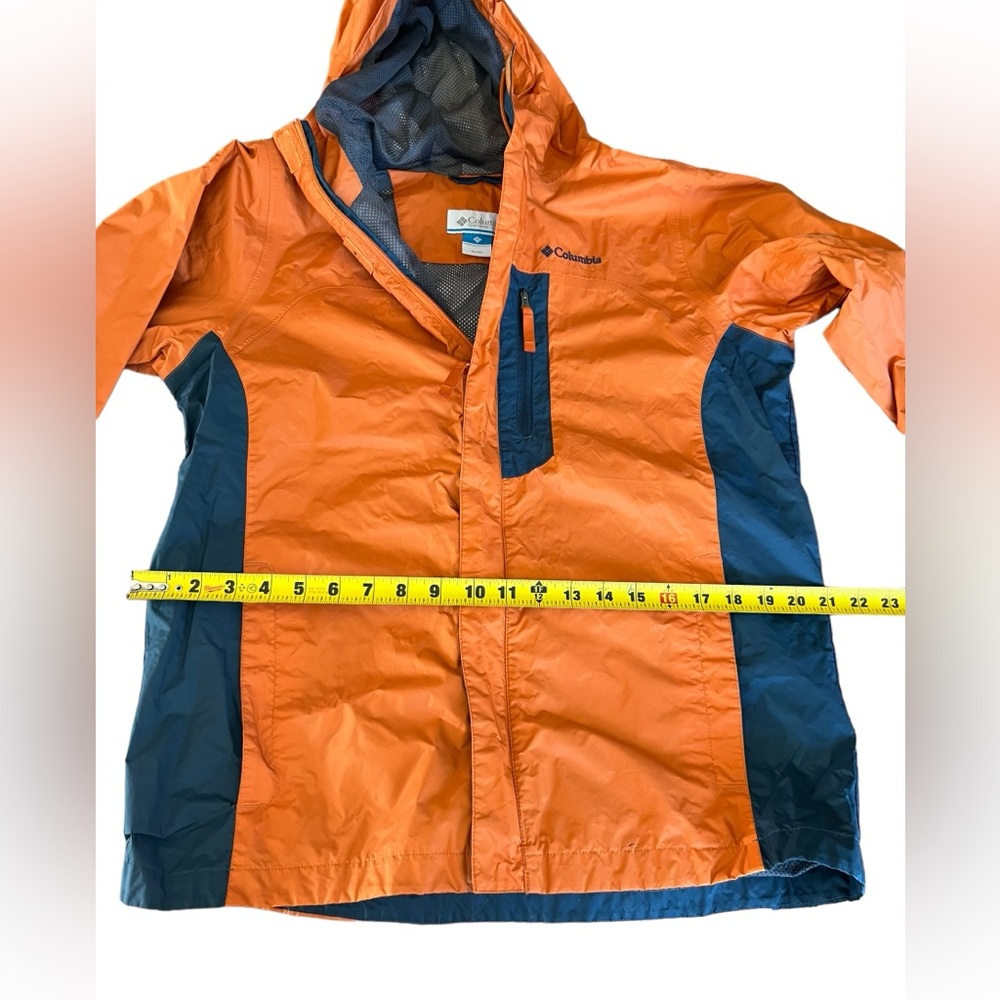 Columbia Omni-Shed Technology rain jacket/ wind breaker. Orange/ gray size 18-20 - Picture 3 of 11